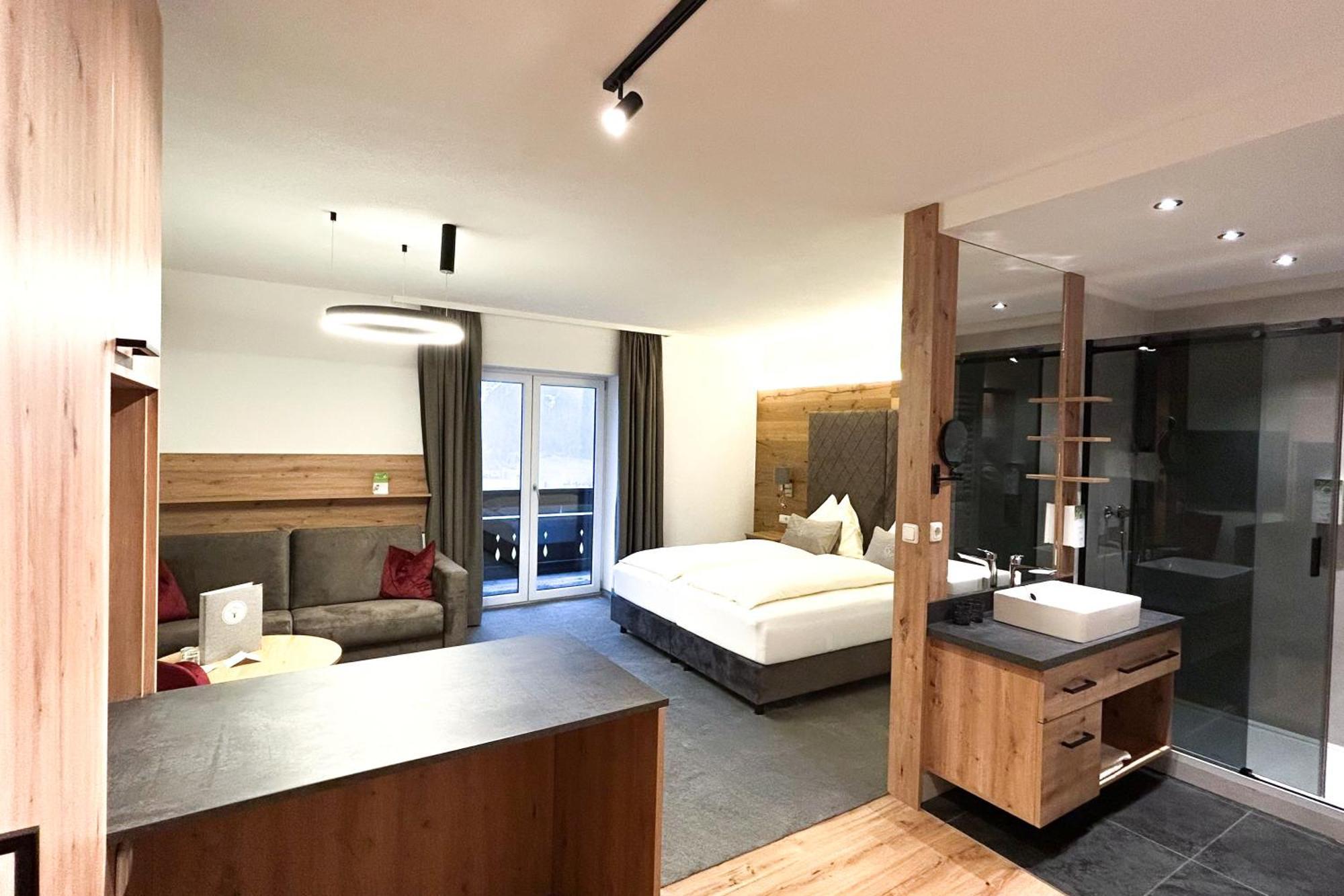 Hotel Sonnfeld Hinterstoder Exteriör bild
